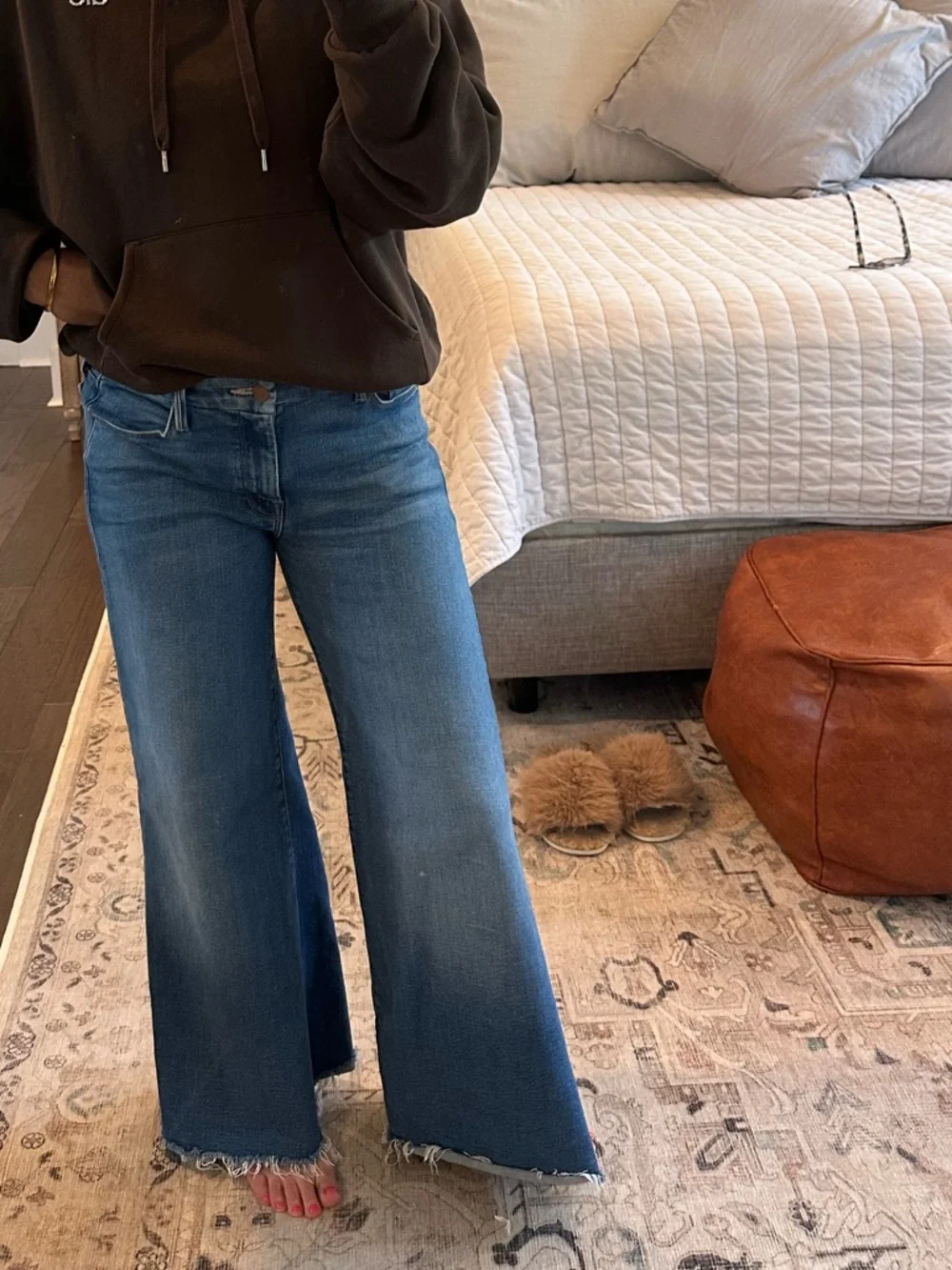 MOTHER Lil Roller Fray Jeans Work Hard Play Hard - Picture 1 of 5